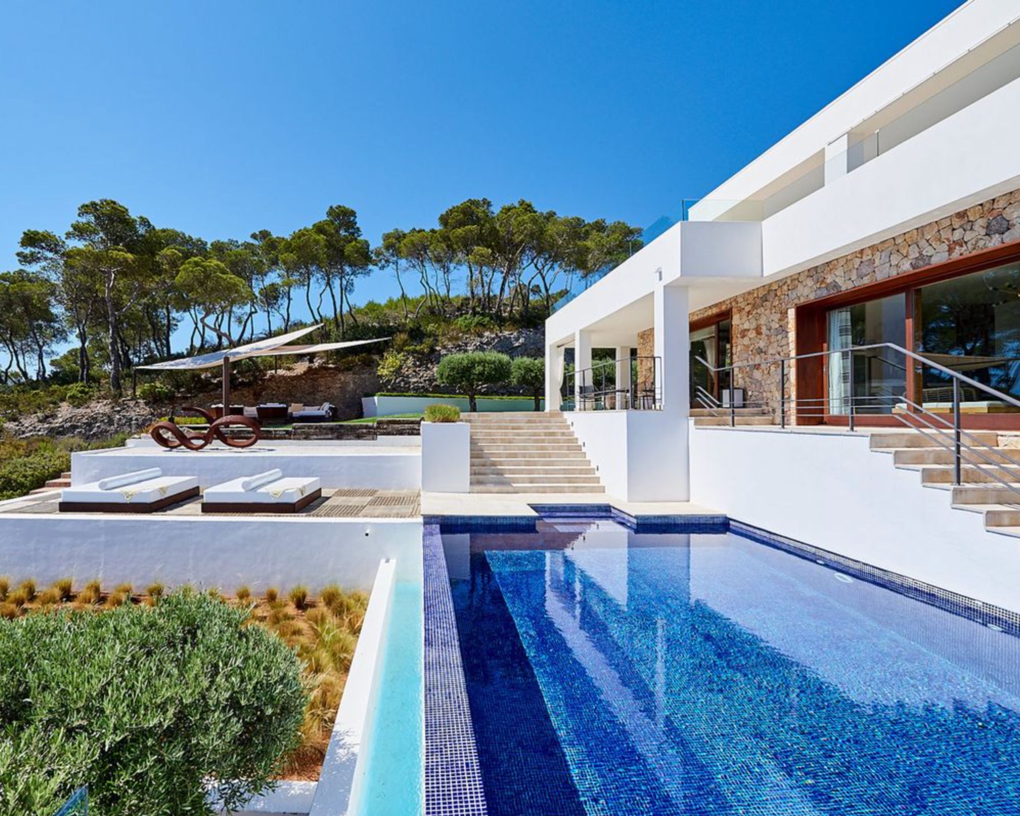 Magnificent Villa with Stunning Views over Sol den Serra.